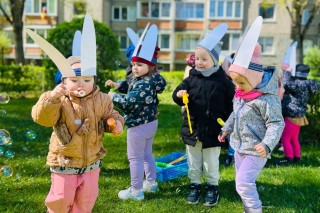 MAŽŲJŲ VELYKĖLĖS